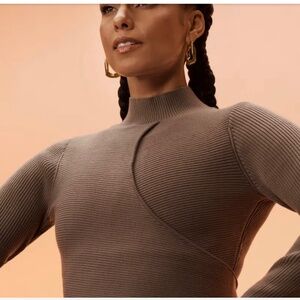 ✨NWOT✨ ATHLETA x Alicia Keys   'Keys' Sweater Sz M